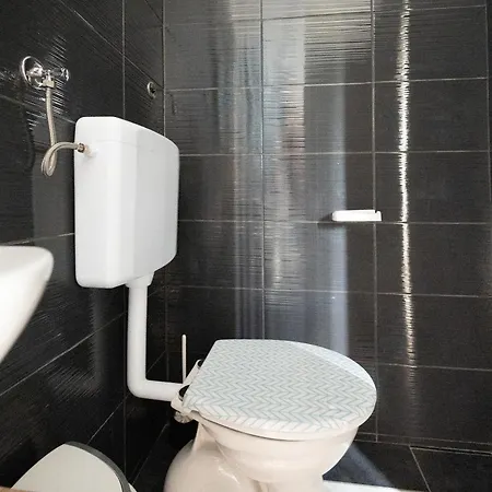 With Parking Space Gornji Karin, Novigrad - 23985 Appartement