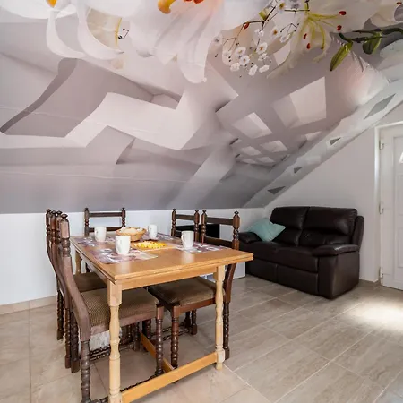 With Parking Space Gornji Karin, Novigrad - 23985 Obrovac