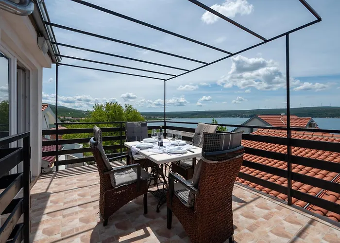 With Parking Space Gornji Karin, Novigrad - 23985 Obrovac
