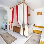 With Parking Space Gornji Karin, Novigrad - 23985 *