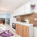 With Parking Space Gornji Karin, Novigrad - 23985 Apartman