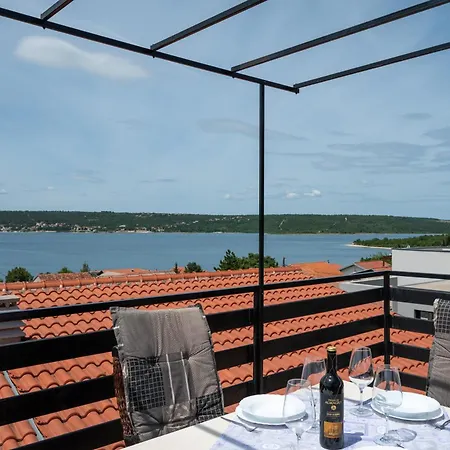 With Parking Space Gornji Karin, Novigrad - 23985 Apartman
