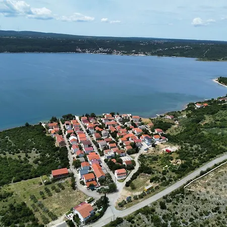 With Parking Space Gornji Karin, Novigrad - 23985 Apartman *